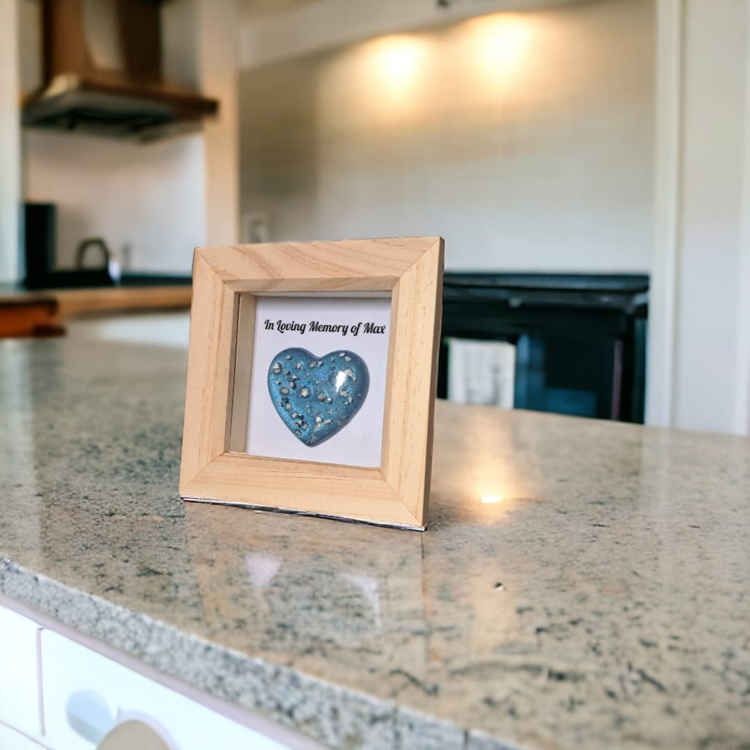 9 x 9 cm Bedside Ashes heart with Swarovski crystals and any text - SEE VIDEO - Any colour - 1-2 weeks