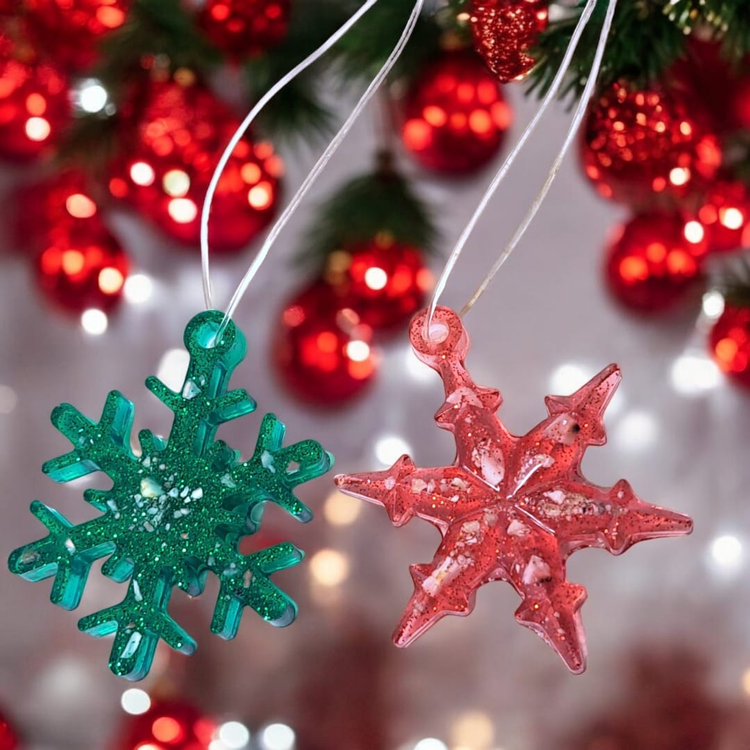 One Free Small Snowflake Tree Jewel  With Ashes (or 3 available to buy with a jewellery purchase )